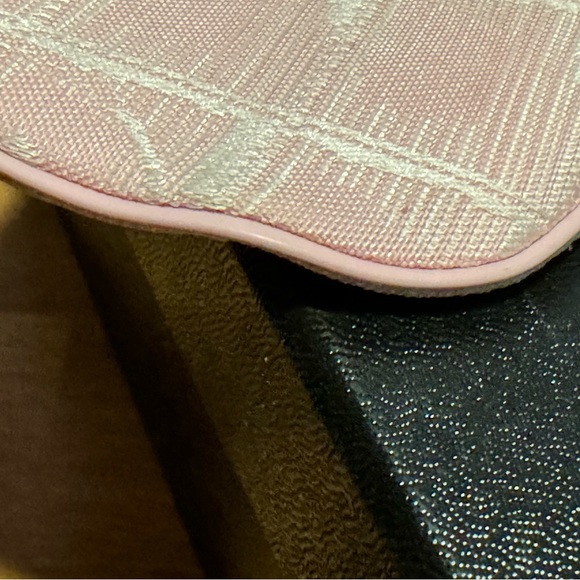 Chanel Pink Travel Line Pouch - Picture 4 of 12